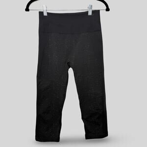 Lululemon Free To Flow Crop